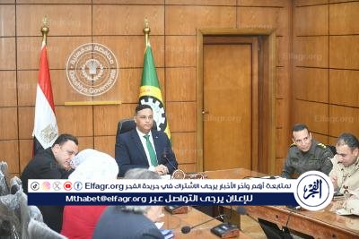  اجتماع محافظ الدقهلية لمتابعة موقف تسلم مشروعات حياة كريمة