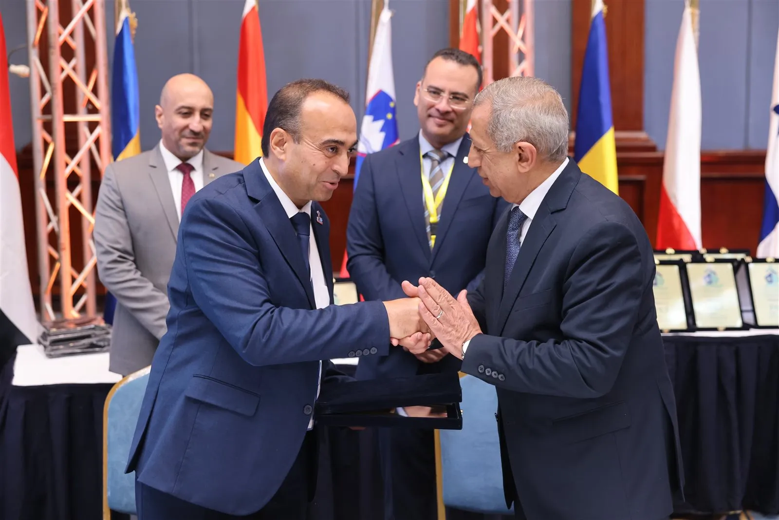 inbound7613841845606685875