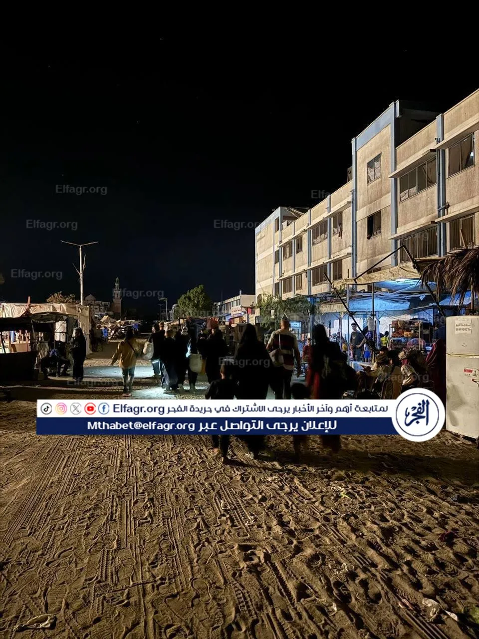 شاهد لحظة نزوح سكان المناطق الشرقية لـ خانيونس إلى غرب المدينة (2)