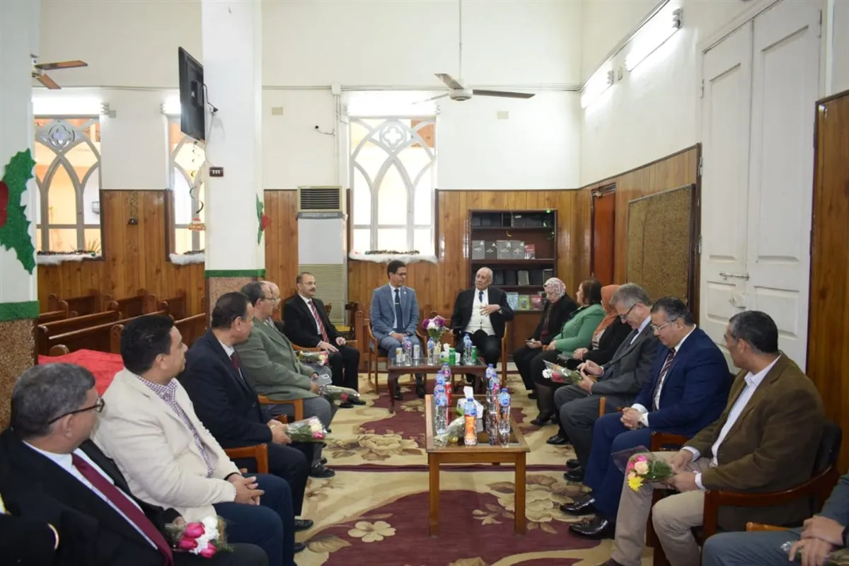 d1e1a769-73b6-43ac-9794-f0e6ed3b707e