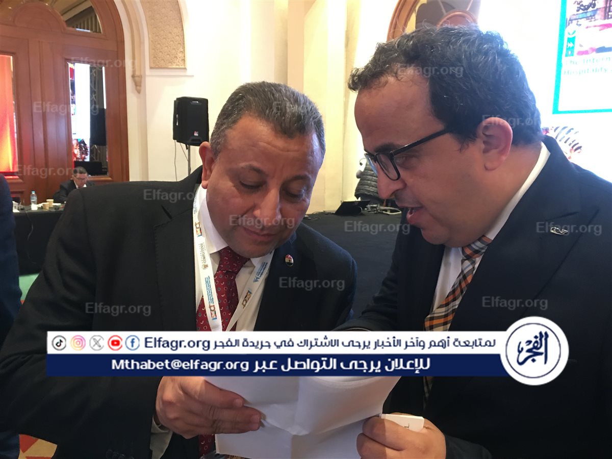 99C53EFF-0430-4CAA-9240-1D5D8A945BBD