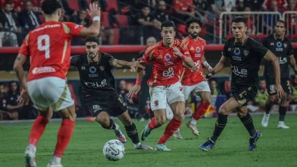 الأهلي والزمالك&nbsp;