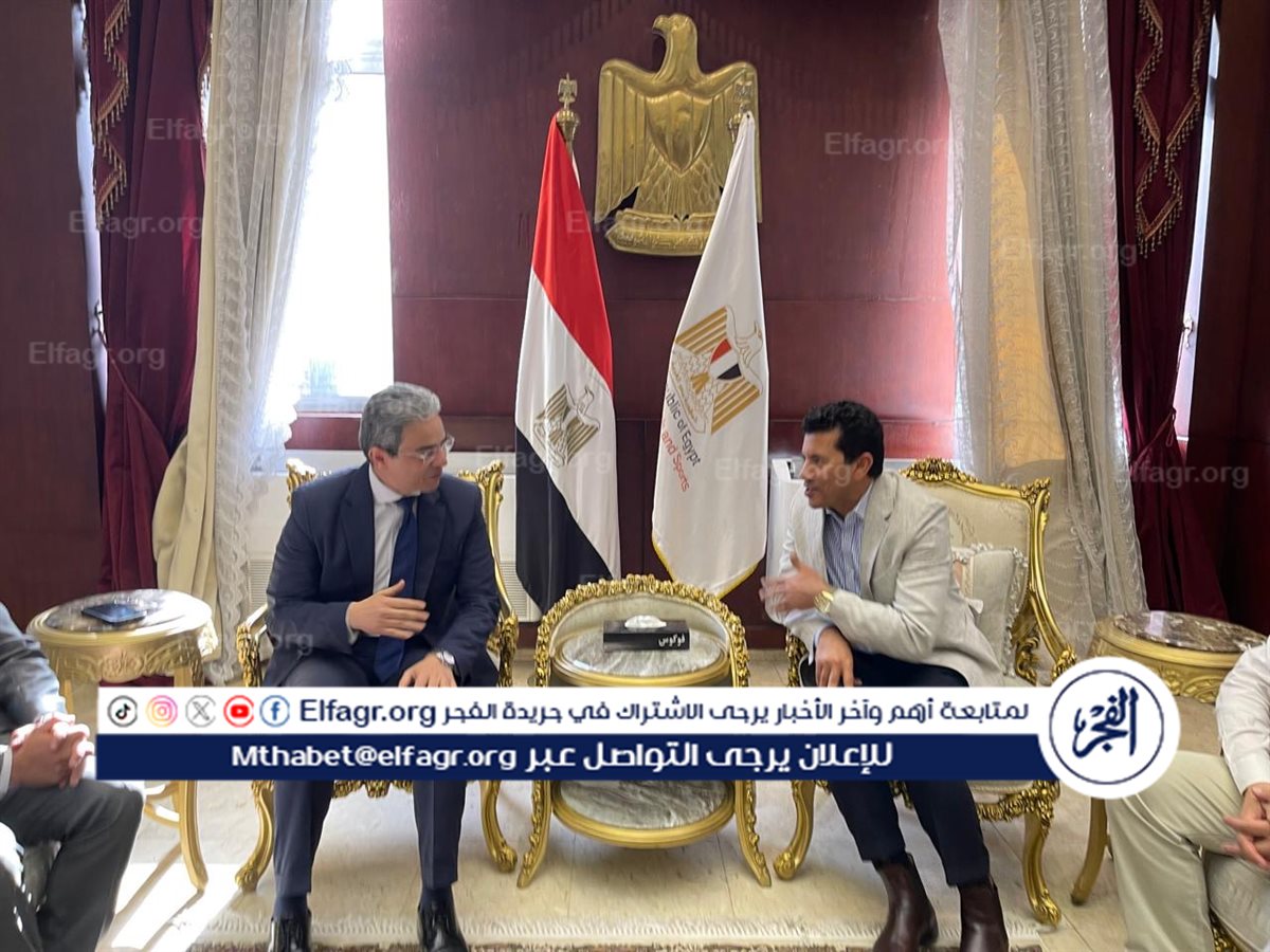 ca5c3896-ddaa-4995-ad29-823ec3c8d5f3