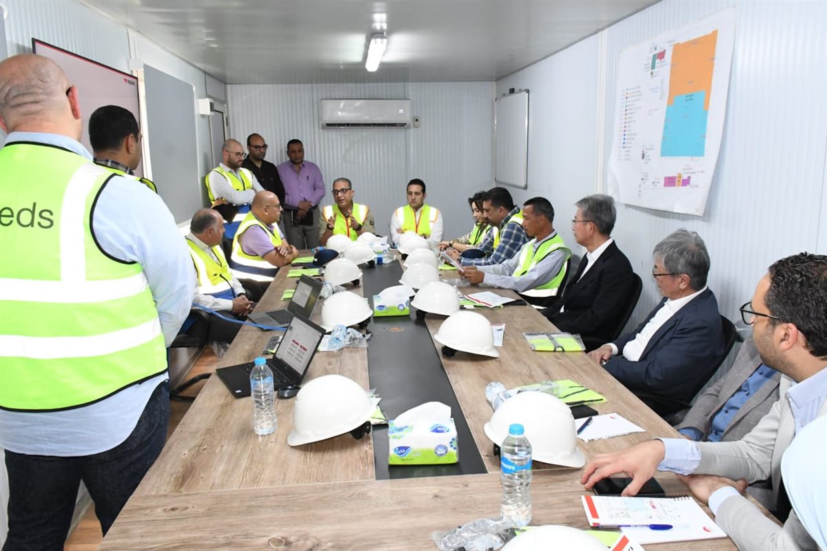 f1440e3d-82c5-4f86-8de4-8ad9ce4e2445