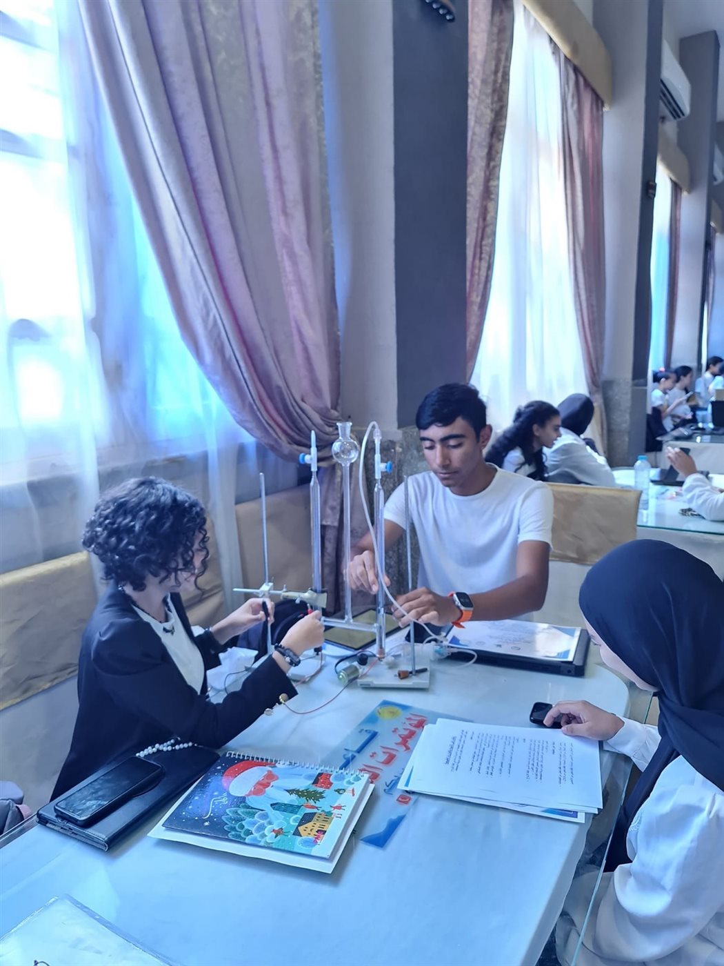 8c12e8a3-0f05-4c5b-b05a-dce310d3b948