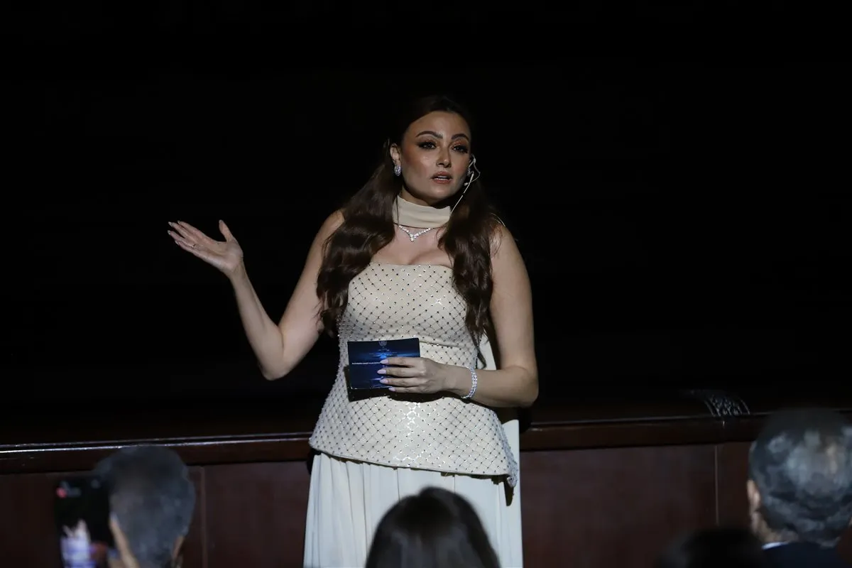 الفنانة بشرى مقدمة حفل افتتاح مهرجان الفيلم القصير في الإسكندرية&nbsp;
