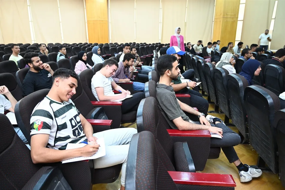 d6e0de32-8c8f-4ee8-b1d2-d50bdd551ad5