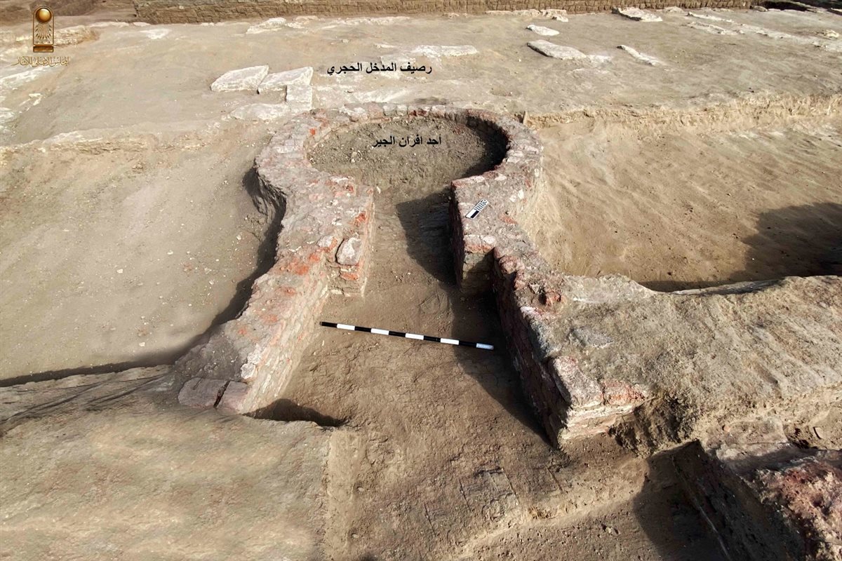 ebc64548-60ab-4c63-88e3-a49984d177ce