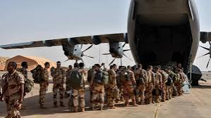 انسحاب القوات الفرنسية من إفريقيا 