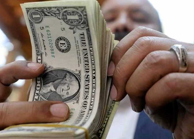 استقرار سعر الدولار أمام الجنيه المصري اليوم الأربعاء 7 مايو 2025