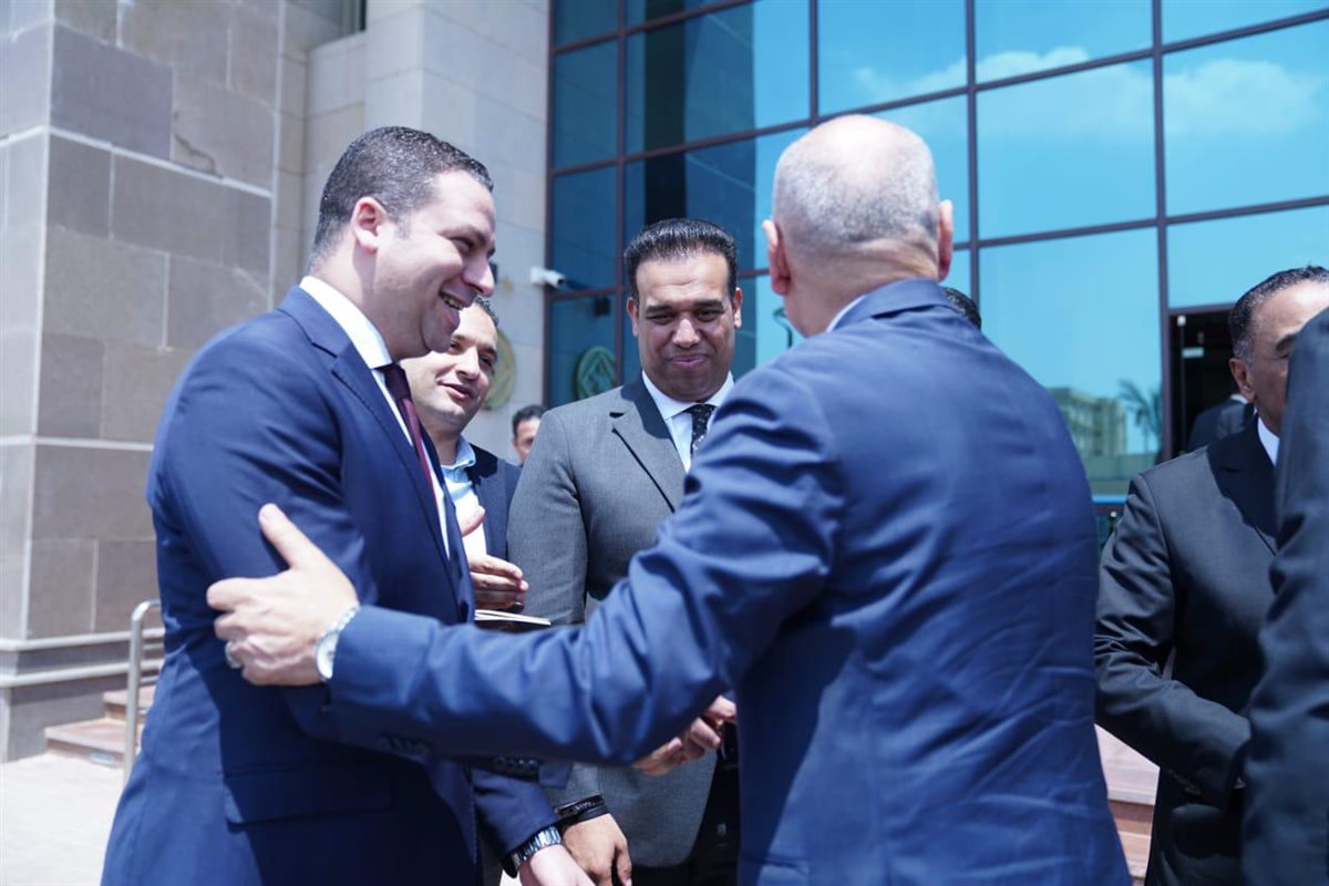 جانب من المناقشة