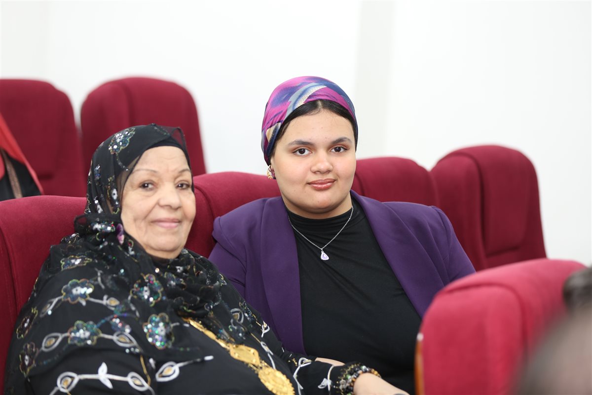 جانب من المناقشة