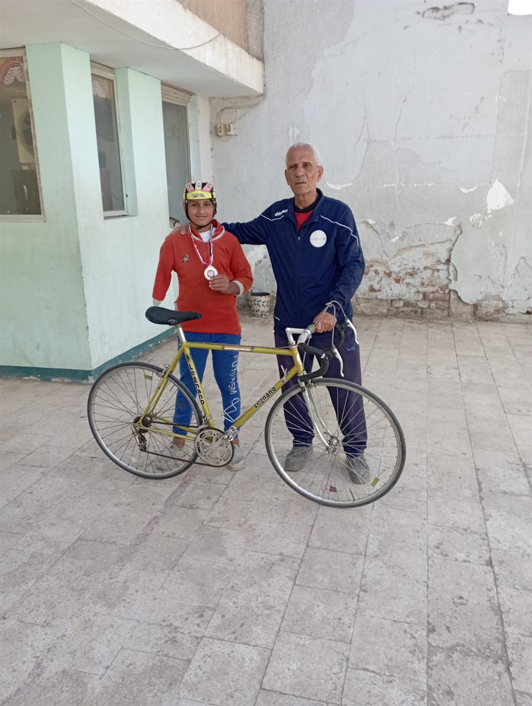 d10b1602-be4b-4e08-b5b6-173f38d9cdb2