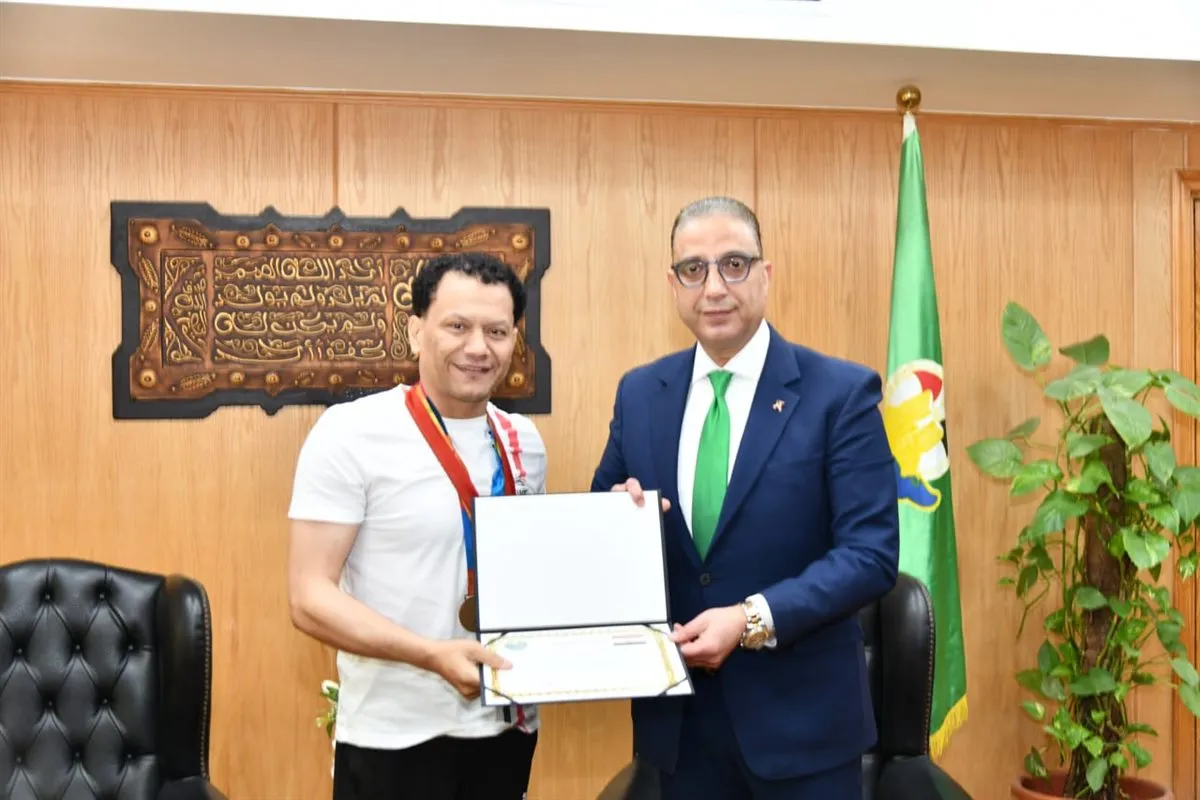 1dac38c8-64fd-4d57-a91a-00843734073a