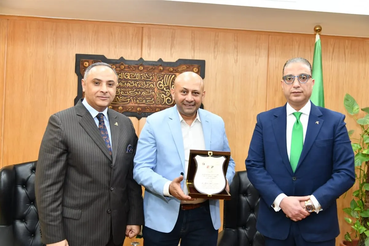 20248c01-2392-4e1c-91b4-98add1a18ac9