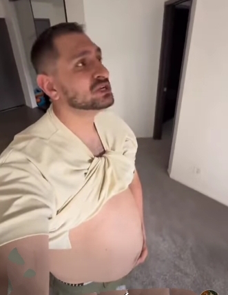 أحمد فاتح المثير للجدل 