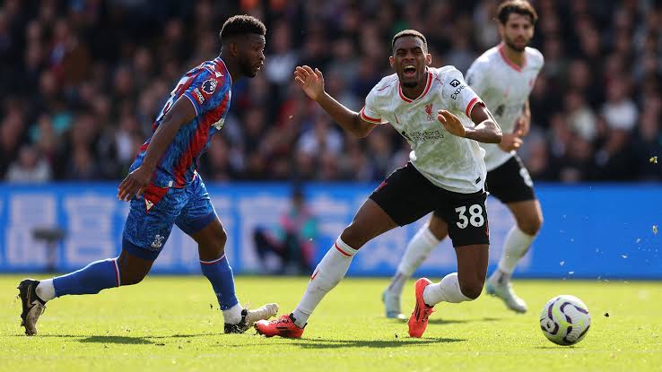 مباراة ليفربول وكريستال بالاس اليوم في الدوري الإنجليزي الممتاز