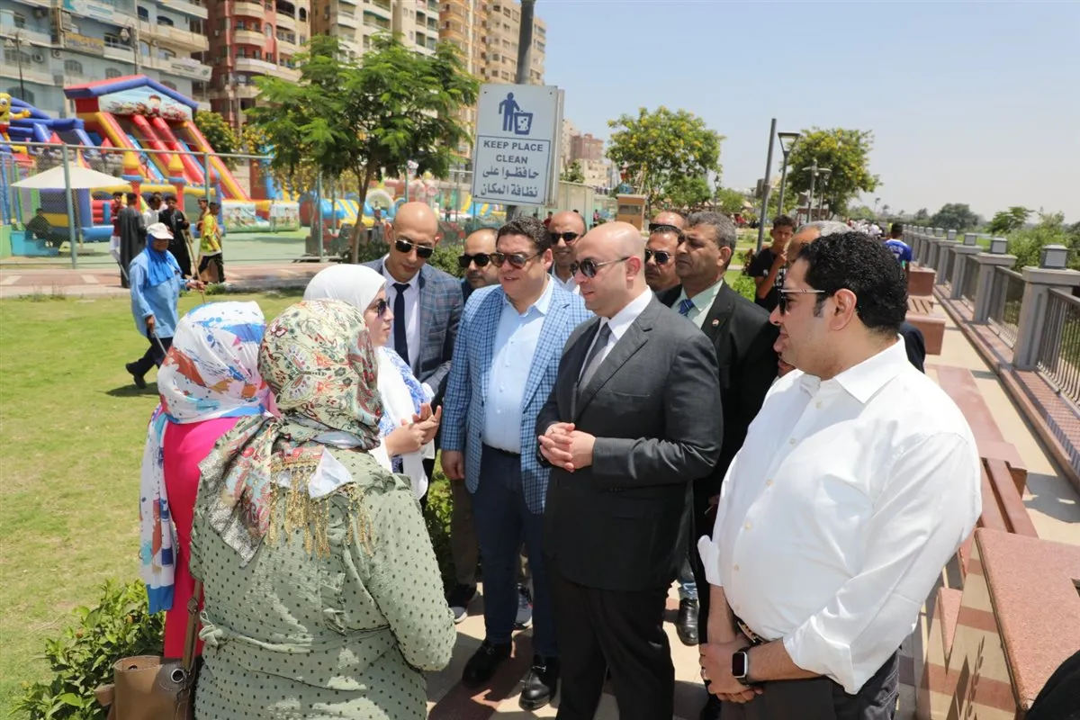 محافظ بني سويف في جولة تفقدية بالممشى السياحي