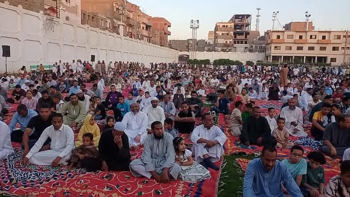 أثناء صلاة عيد الأضحى اليوم 