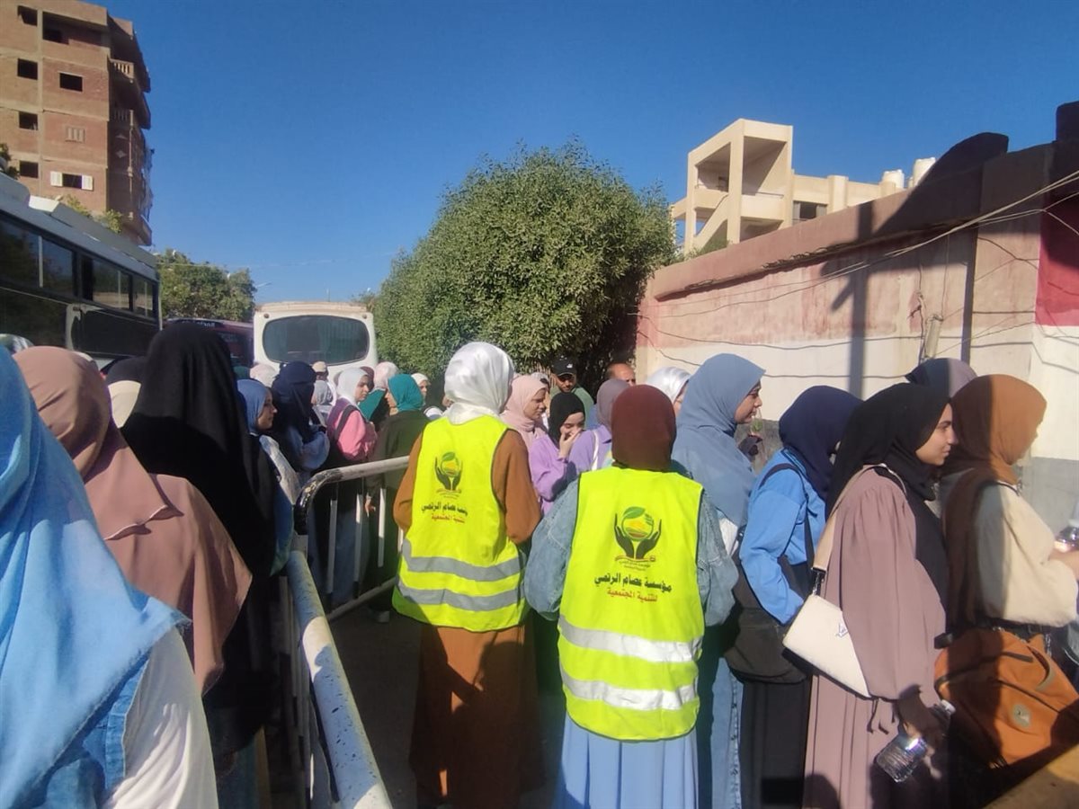 f41a9b03-79d4-405b-9d74-07365fefdd10