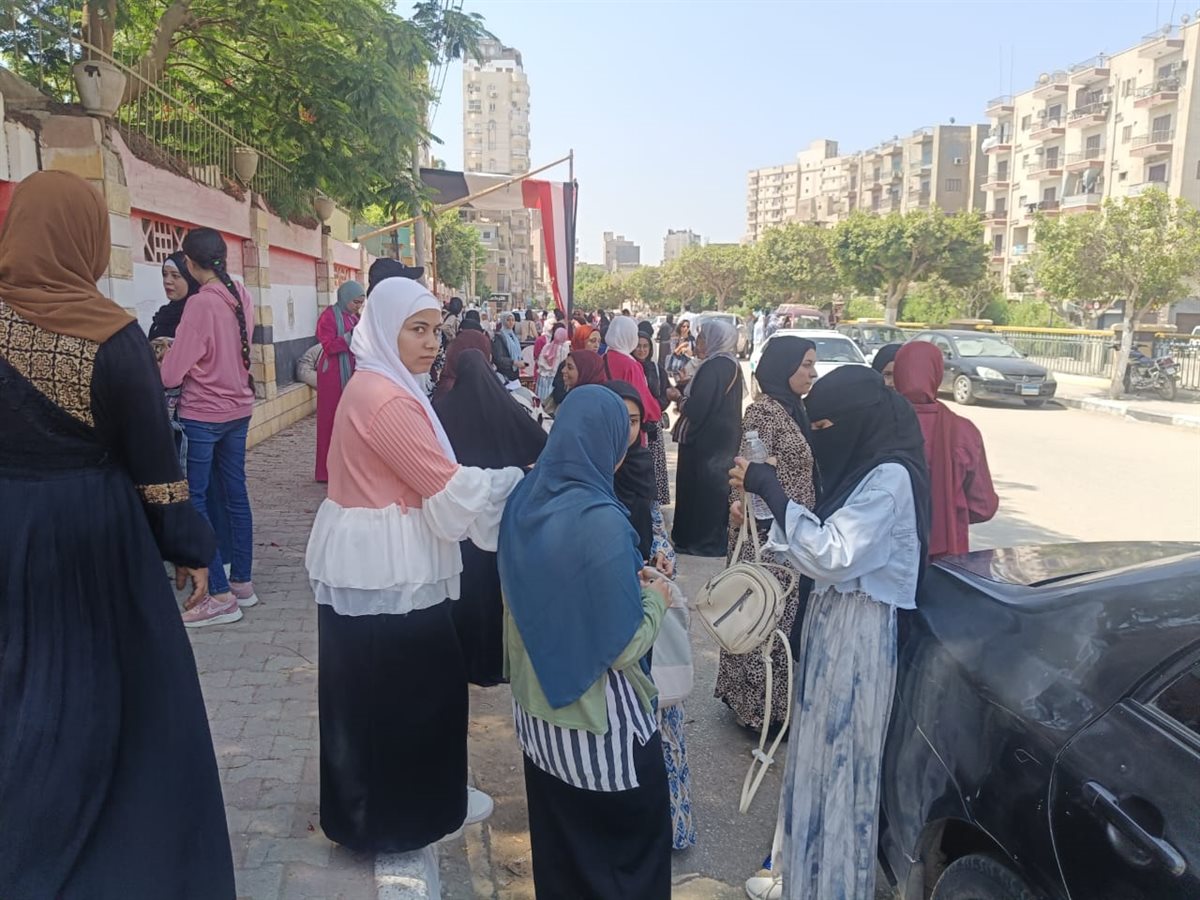 d9c33331-6f89-4670-8147-6e51f149fb5b