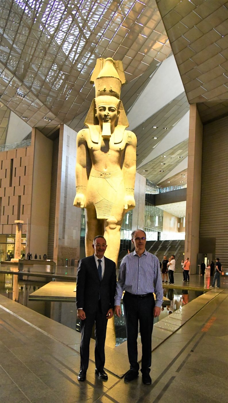 e445a78a-f4d0-4a57-996a-2e3b68334698