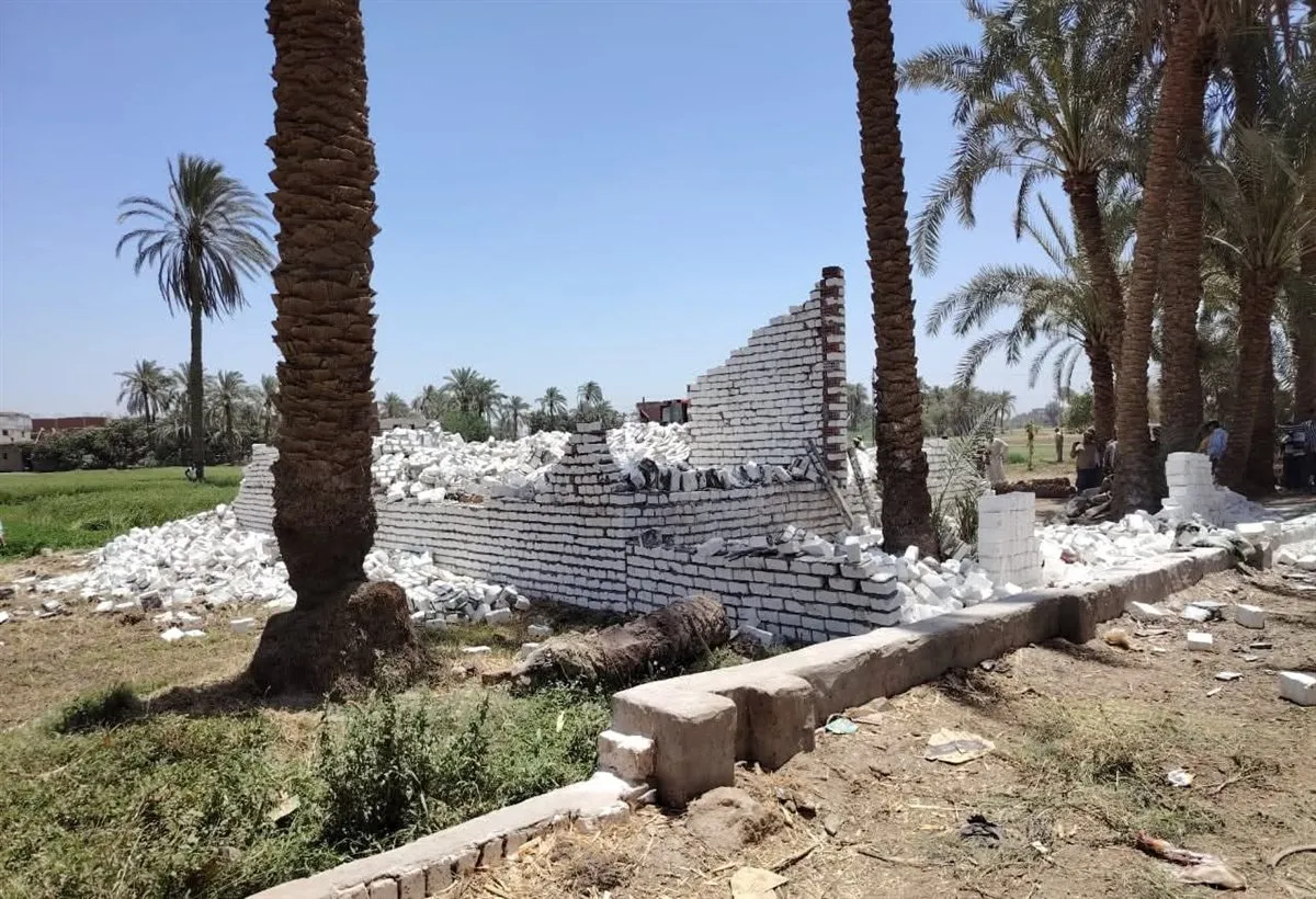 ازاله حالات تعدى على أملاك الدولة والأراضي الزراعية&nbsp;