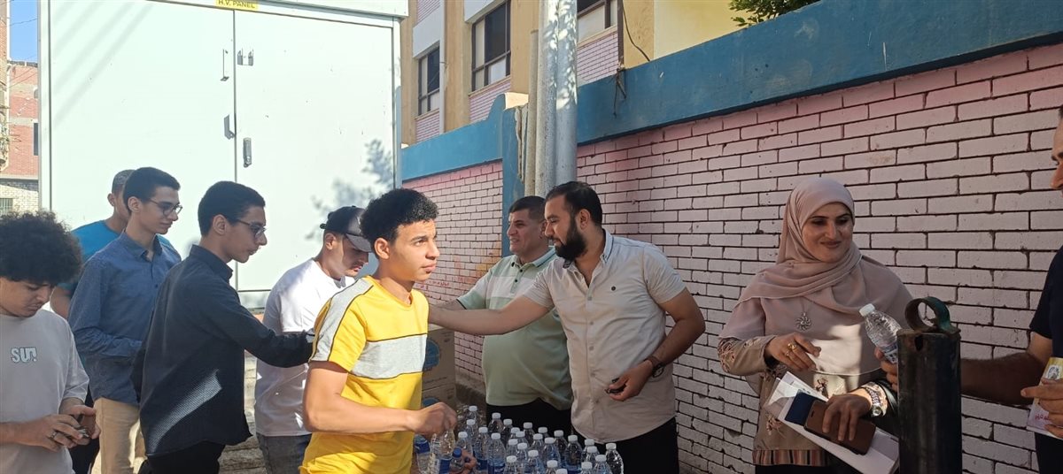 f6c8dc7e-0223-4590-b69d-10c5036c42db