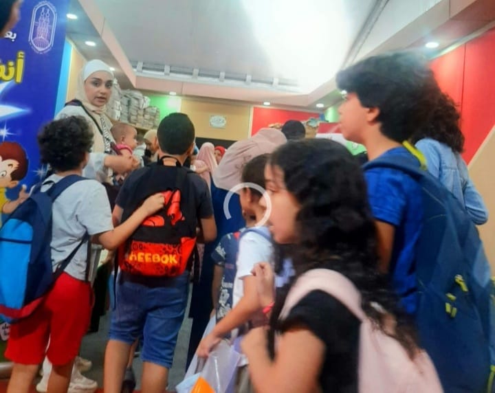 جانب من ركن الأطفال بجناح الأزهر بالمعرض