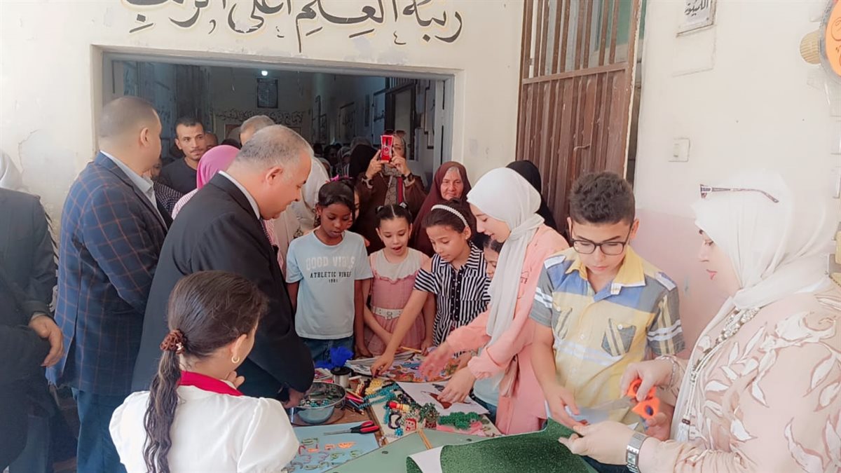 b5361bb0-db2e-44f0-82e6-e27f27ea17f4