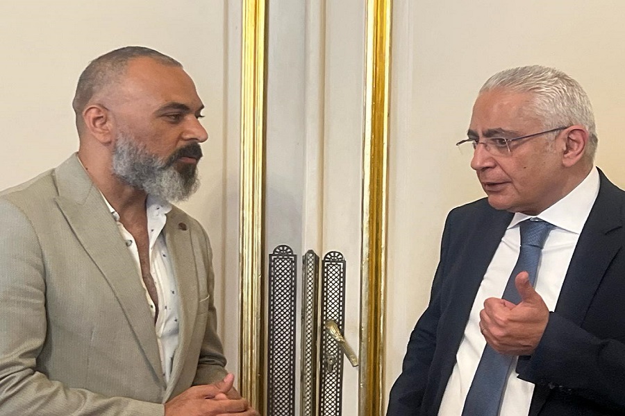 السفير طارق دحروج مع مندوب