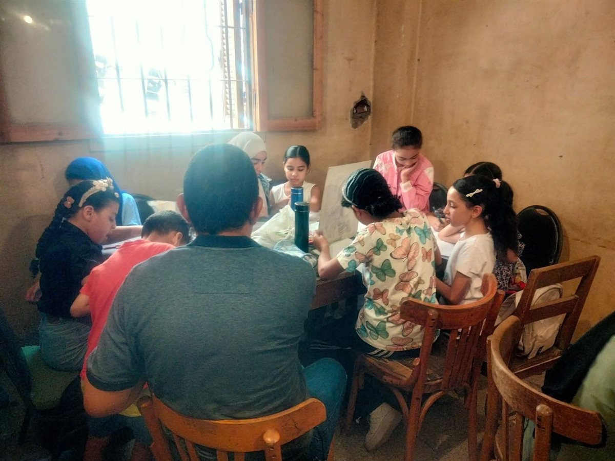 e8c6b912-5ea8-43bf-b16a-c929df5c24b6