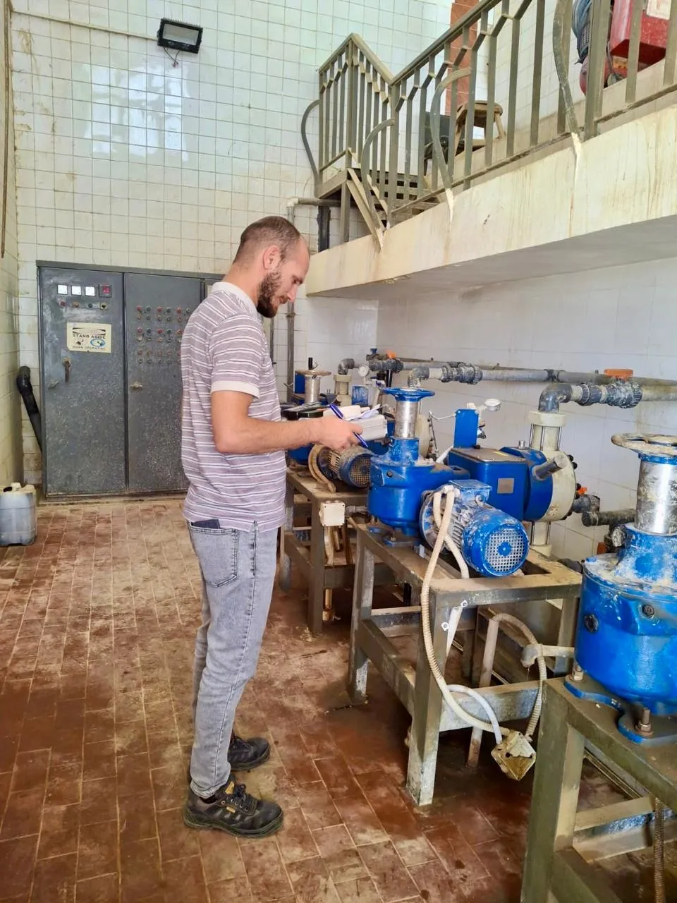 91c0a834-fa7e-46a3-93c2-92f90211de53