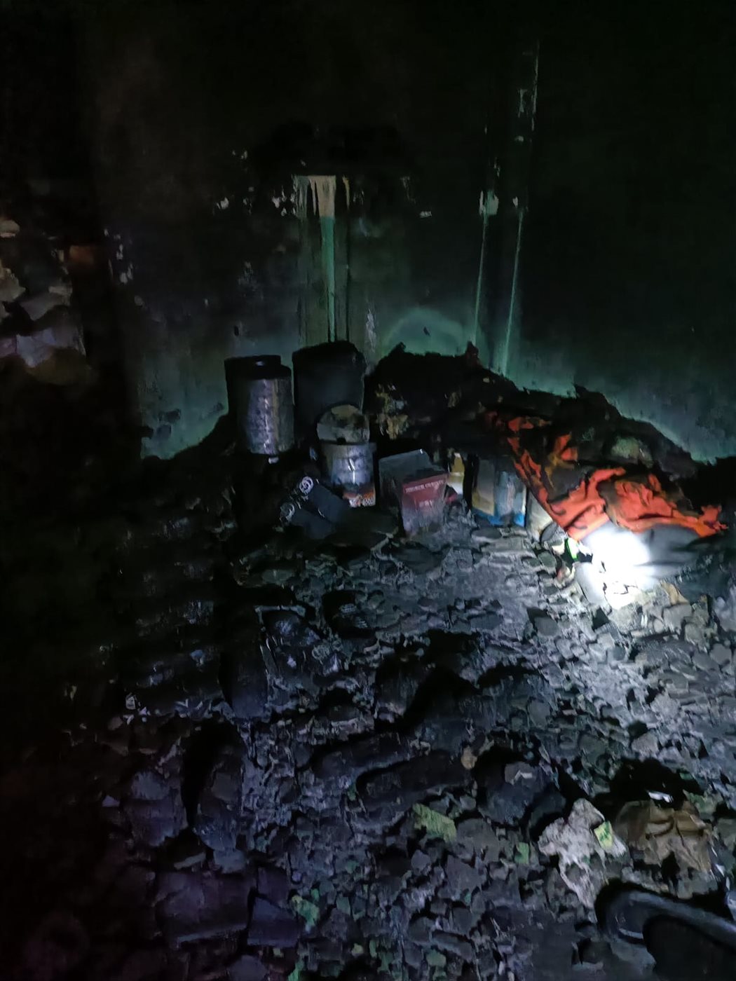 1001324894_2837_063437