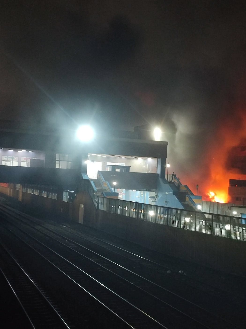 حريق شبرا الخيمه