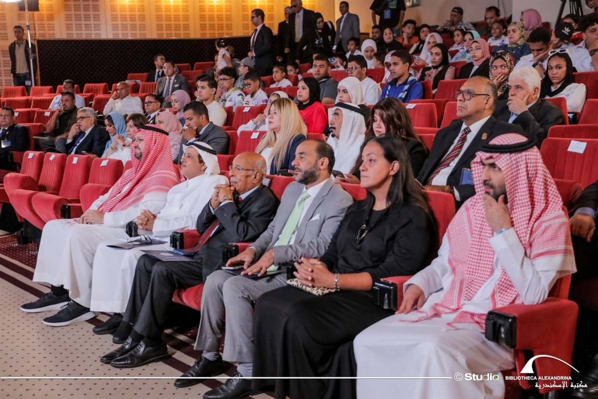 جانب من الجلسة 