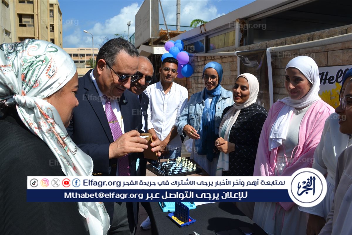 رئيس الجامعة في جولته التفقدية
