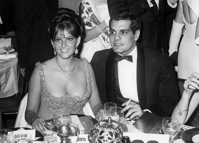 بعد رحيل كلوديا كاردينالي.. علاقة مميزة بعمر الشريف وسر تكريمها بجائزة فاتن حمامة