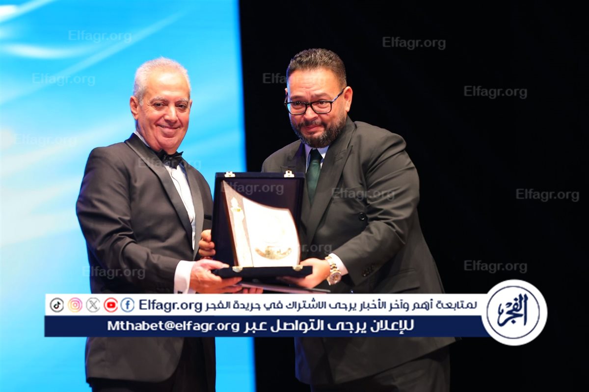 جانب من التكريم بحفل الافتتاح