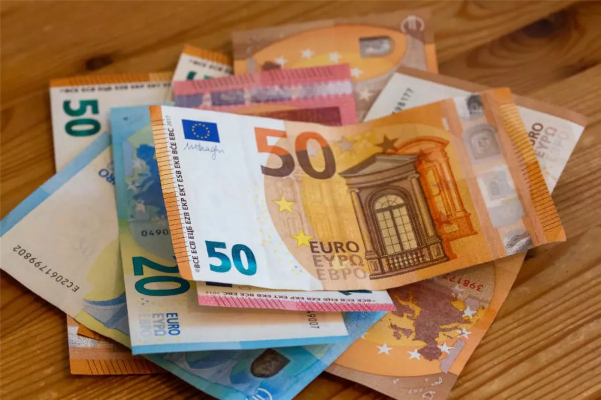 سعر اليورو مقابل الجنيه المصري اليوم الأحد 5 أكتوبر 2025