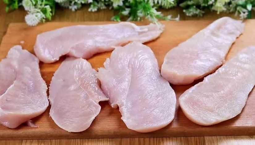 صورة أرشيفية لصدور الدجاج المخلي