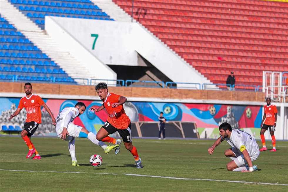 مباراة بيراميدز وفاركو