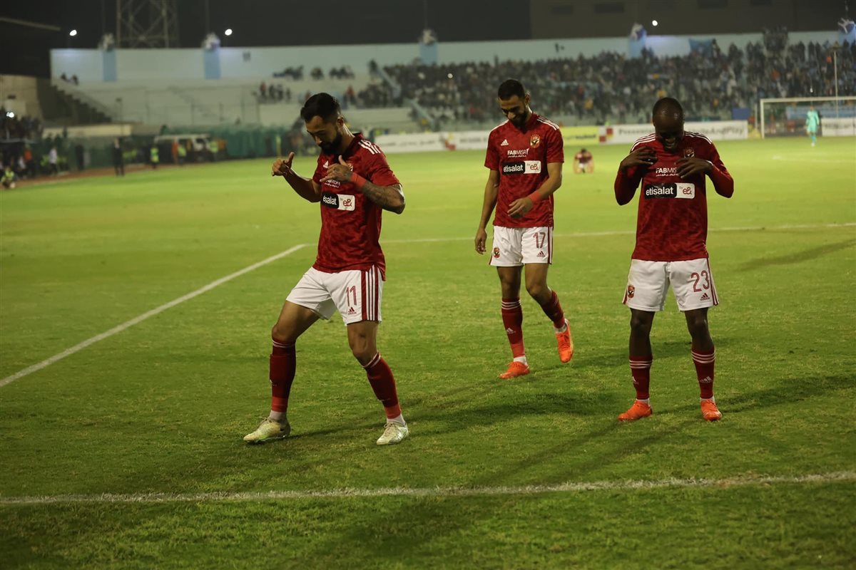 بث مباشر.. الأهلي يواجه الاتحاد السكندري بحثًا عن الصدارة من جديد