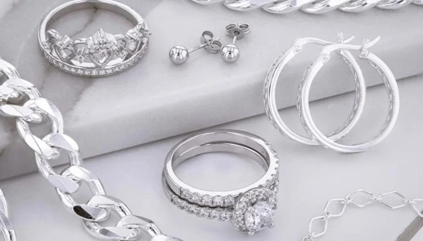 ارتفاع أسعار الفضة في مصر اليوم الأحد 2 نوفمبر 2025 رغم هدوء السوق العالمي