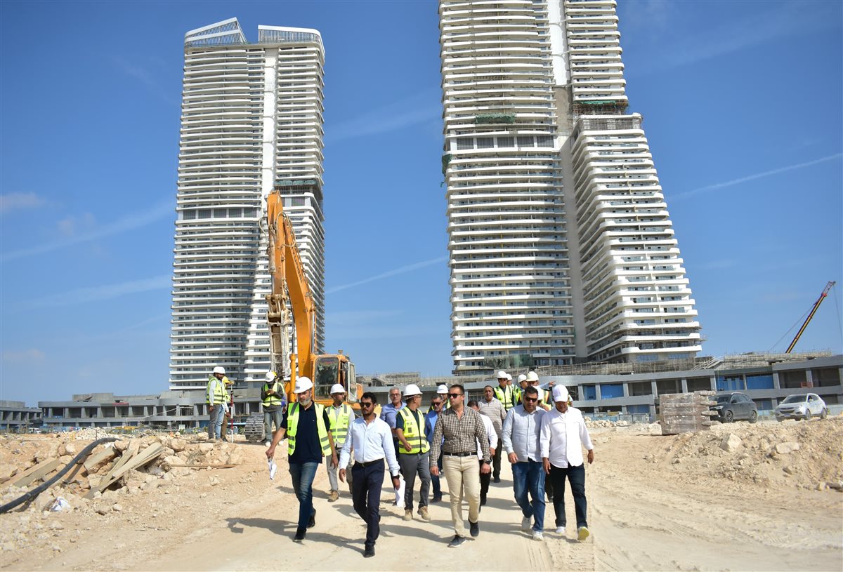 جانب من الجولة 