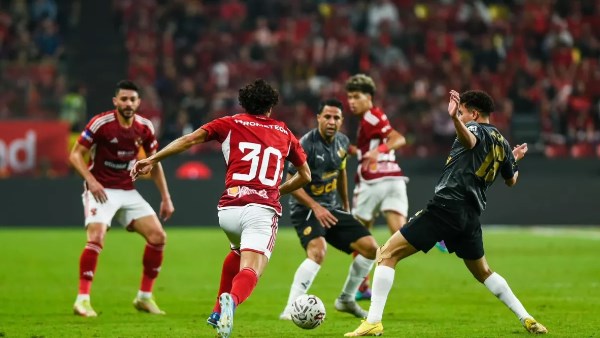 الاهلي ضد سيراميكا كيلوباترا