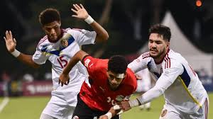 الفراعنة الصغار في اختبار ناري أمام إنجلترا لحسم بطاقة التأهل بمونديال الناشئين 2025