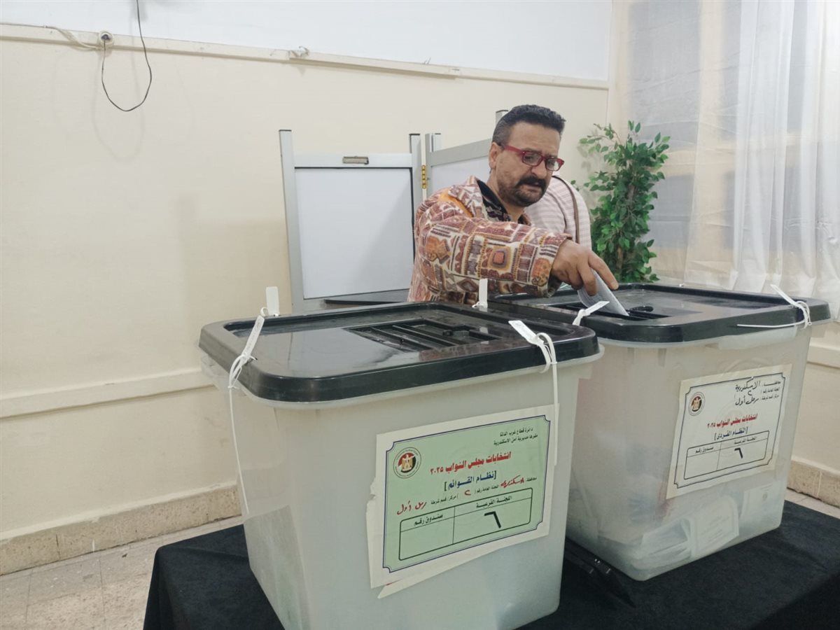  جانب من لجان الاقتراع