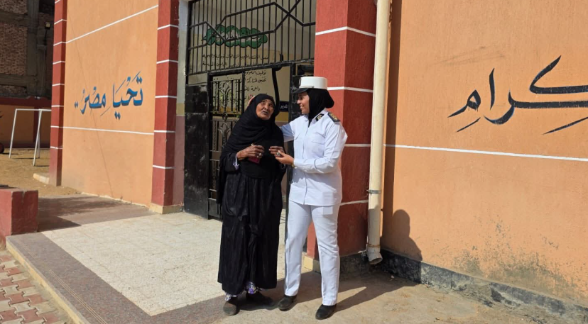 الشرطة النسائية كنقطة مضيئة في محيط اللجان