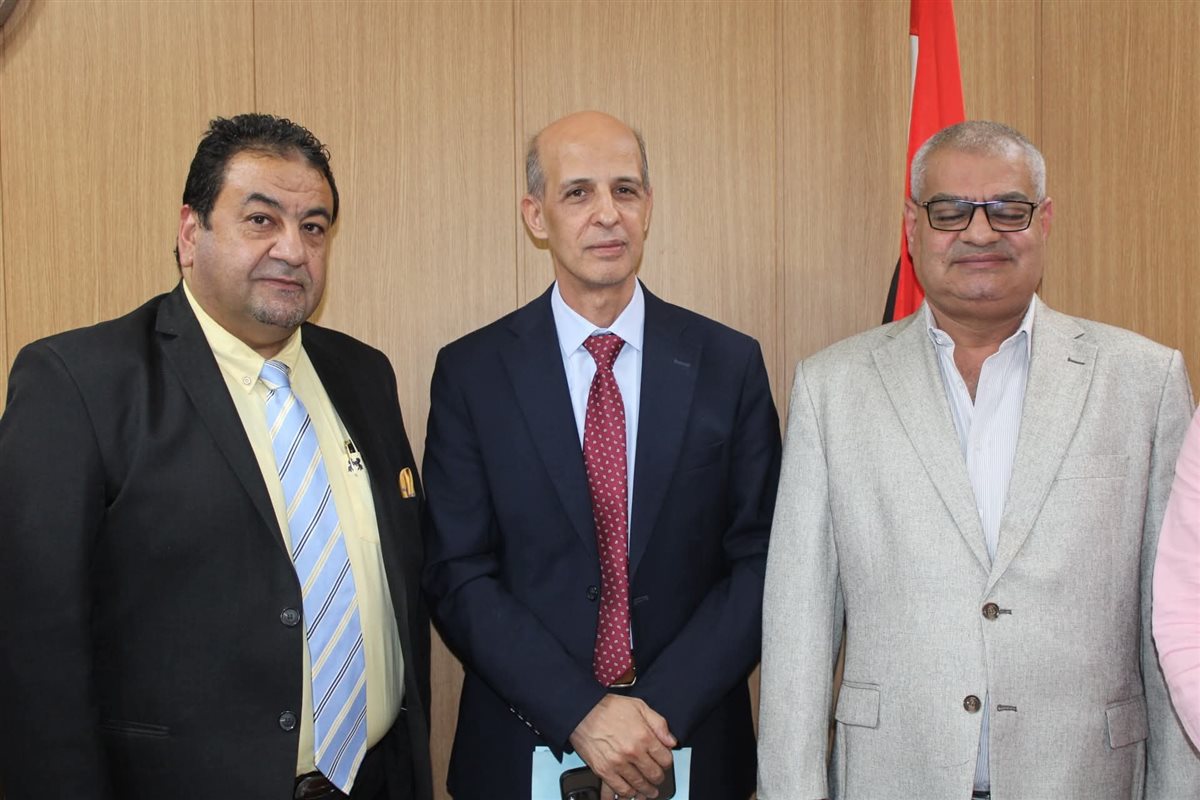 رئيس الجامعة